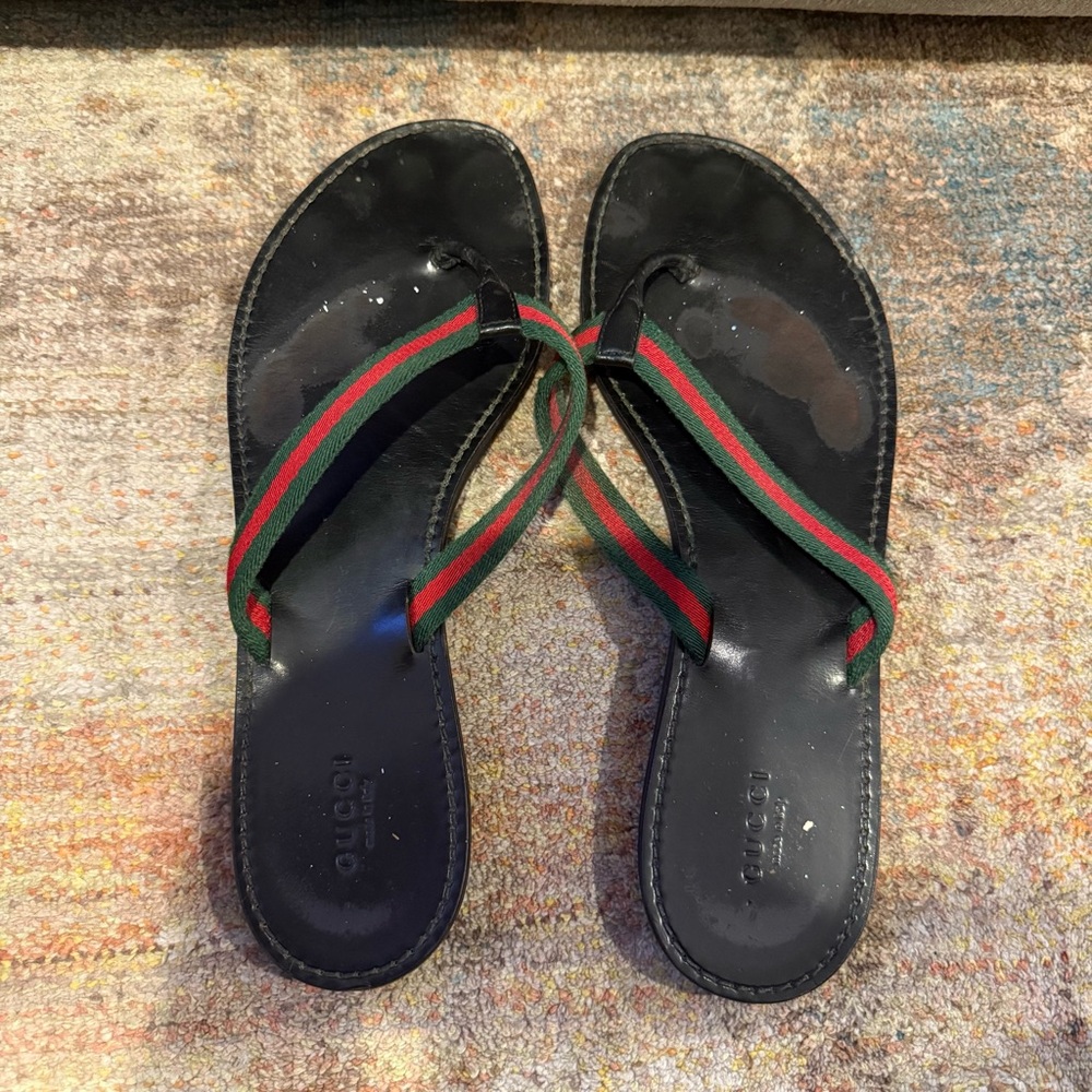 Authentic Gucci Leather Sole Signature Color Thong Sandals